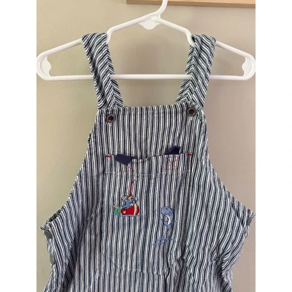 18m. Healthtex overalls - Picture 3 of 4